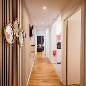 Elegant 5 Terre Apartment